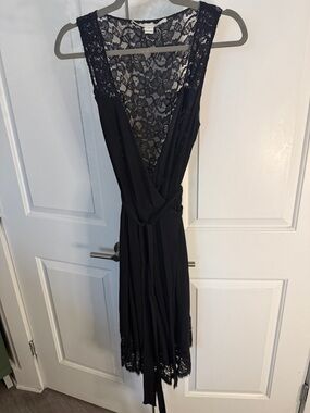Diane Von Furstenberg Black Lace Backless V-Neck Dress